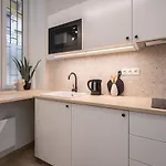 Kl35- Boutique Apartments, Location. By Bqa * Budapest